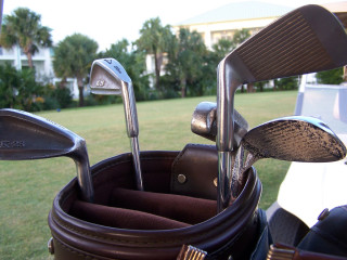 Rent Golf Club Set